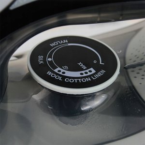 EHI011 Esperanza żelazko parowe bezprzewodowe satin ceramic 2600w 8