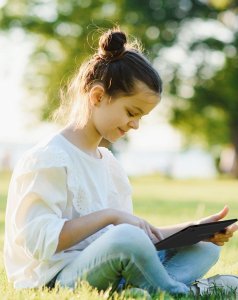 Hannspree LUMO 7.8 SN08HD1B Reader Tablet Android 14 12