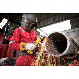 Zestaw elektronarzędzi Dewalt 6-elementowy (DCK2026P2) 6