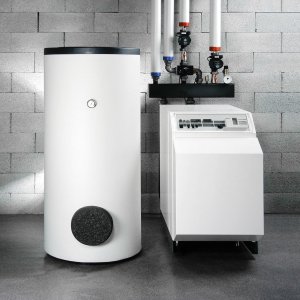 Zasilacz awaryjny KEMOT PROsinus-2000/24-LFP4 przetwornica z czystym przebiegiem sinusoidalnym i funkcją ładowania 24V 230V 2000VA/1400W 3