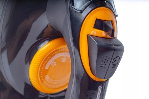 ŻELAZKO SAMOCZYSZCZĄCE PAROWE CERAMICZNA POWŁOKA DUŻA MOC RIWALL 6