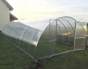 Szklarnia z poliwęglanu Tunel ogrodowy 4x6 m profile 20x40 poliwęglan 8mm 2