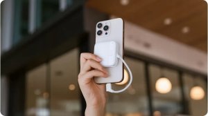 Insta360 Pokrowiec i czytnik kart pamięci 2-in-1 Card Reader + Case 9