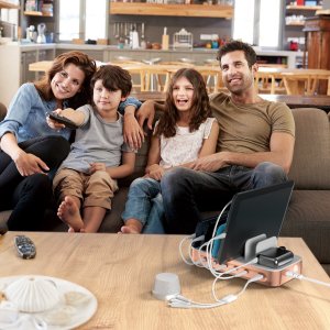 4smarts Ladestation Team 100W 5C/1A inkl. 6 Kabel, kupfer 8