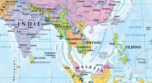 Podkładka na biurko - Świat 1:44 000 000 5