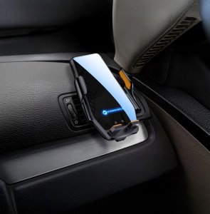 Forcell F-GRIP HS6 uchwyt samochodowy z ładowaniem indukcyjnym do szyby / kratki wlotu czarny 4