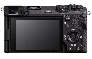 Sony A6700 mikrojarjestelmakamera + 16-50 mm F3.5-5.6 OSS II -objektiivi 3