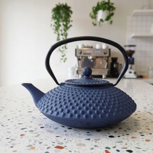 Czajnik żeliwny z zaparzaczem MIKA, 1250 ml 2