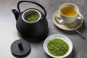 Czajnik żeliwny z zaparzaczem YUKI, 1000 ml 6