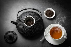 Czajnik żeliwny z zaparzaczem MIKA, 1250 ml 5