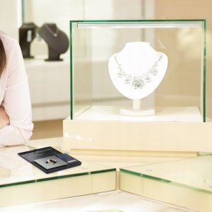 DOKŁADNA WAGA JUBILERSKA 500g 0,01g PRECYZYJNA KUCHENNA DOMOWA PODŚWIETLANA 5