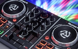 Zestaw Numark DJ Pro Mixtrack Pro FX DJ kontroler DJ i słuchawki HF175 3