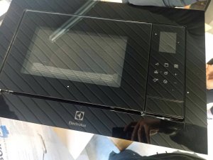 Kuchenka mikrofalowa Electrolux EMS4253TMK 6