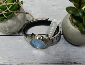 Zegarek Lorus damski RG225YX9 wodoszczelny . 4