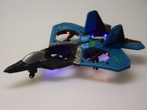 Zdalnie sterowany Dron Myśliwiec Raptor świecący quadcopter RC0726 NI EDUKAMP 11