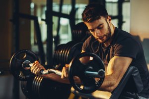 UnderFit Zestaw hantli olimpijskich regulowanych UNDERFIT 2 x 15 kg gryf obciążenie 2