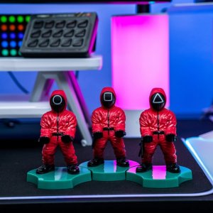 Triangle Guard Podstawka pod Słuchawki/Telefon Squid Game 4