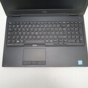 Laptop Dell Precision 7530 FHD | i5-8400H 16GB 256GB NVMe | Windows 11 9