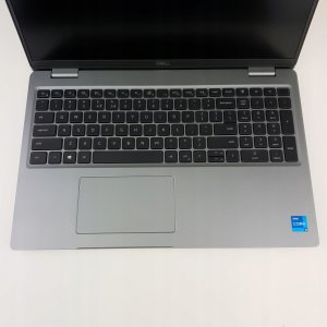 Laptop Dell Laptop Latitude 5520 FHD i5-1135G7 16GB 480GB SSD M.2 Windows 11 8