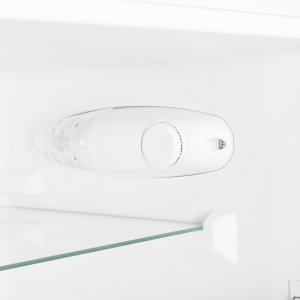 REFRIGERATOR RFB152EW STD 2