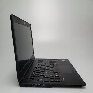 Laptop Fujitsu U728 FHD i5-7gen 16GB 480GB M.2 Windows 11 6