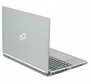 Laptop FUJITSU 15,6 8GB 256GB SSD Windows 11 6