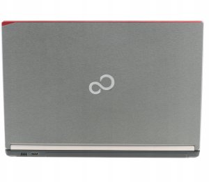 Laptop FUJITSU 15,6 8GB 256GB SSD Windows 11 7