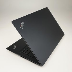 Laptop poleasingowy Lenovo Dotykowy ThinkPad T490s FHD i5 8GB 256GB NVMe Windows 10/11 2