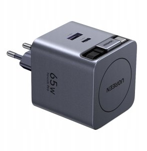 UGREEN 65W GaN Fast Charger with Retractable Cable 4