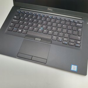Laptop Dell Latitude 7490 FHD | i7-8650U 16GB 256GB NVMe | Windows 11 11