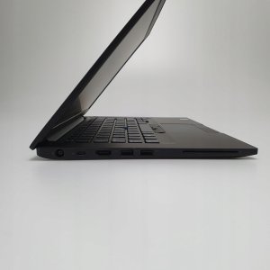 Laptop Dell Latitude 7490 FHD | i7-8650U 16GB 256GB NVMe | Windows 11 7