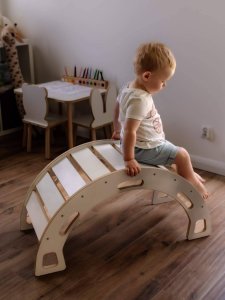 Bujak Montessori M biały + zjeżdżalnia ze ścianką + poduszka beżowa 8