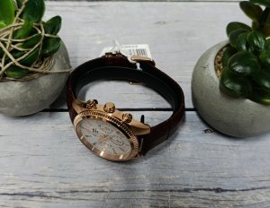 Zegarek Lorus Zegarek chronograf męski RT304LX9 klasyczny. 4