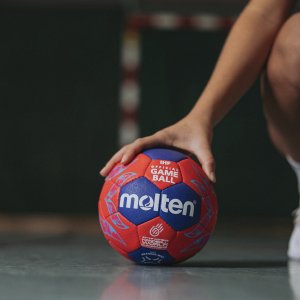 Molten H2A5000-W5Z Piłka do ręcznej 5000 IHF PRO Women World Championship 2025 8