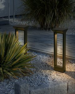 Beliani Lampa ogrodowa solarna LED MALDEN czarny 2