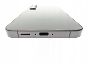 Samsung Galaxy S24 FE 128GB Czarny 4