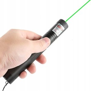 LASER WSKAŹNIK LASEROWY MOCNY ZIELONY PUNKTOWY AKUMULATOR ŁADOWARKA 4w1 12