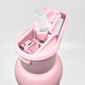 Revity Szklana butelka na wodę bidon z dziubkiem i miarką w silikonowym etui 17