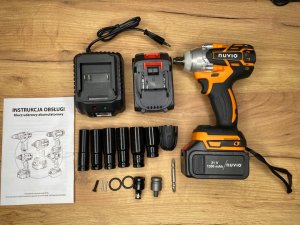 Klucz Udarowy Akumulatorowy Bezszczotkowy Nasadki 2X Aku Mocny 300Nm Do Kół 16