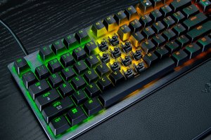 Klawiatura Razer Huntsman V3 Pro 8 KHz US czarna - Klaviatura Huntsman V3 Pro 8Khz US RZ03-05530100-R3M1 (8887910074190) 5
