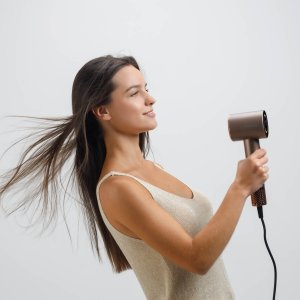 SUSZARKA DO WŁOSÓW Z JONIZACJĄ Taurus Digital Force Protect Plus 1600W 8