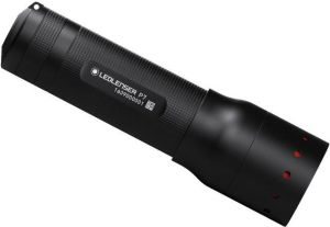 Latarka Ledlenser P7 czarna (500900) 2