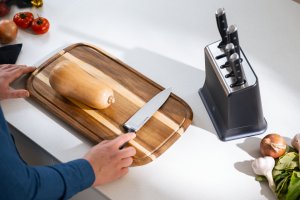 EverSharp 5-pc Knife Set and Knife Block w/ Integrated Sharpener 4