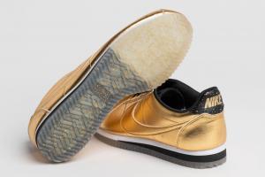 Nike Buty damskie Classic Cortez Leather SE złote r. 39 (902854 700-S) 3