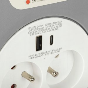 Montis Przedłużacz bębnowy z bezpiecznikiem termicznym 2-gniazdowy z USB-A + USB-C 10m MT188-10 7