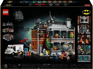 LEGO Batman Arkham Asylum™ (76300) 9