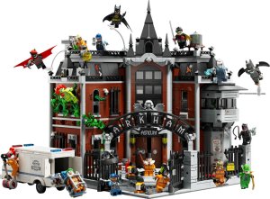 LEGO Batman Arkham Asylum™ (76300) 8