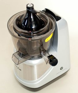 Wyciskarka wolnoobrotowa Germin Wyciskarka slowowyciskowa GRASS do owoców warzyw duża sokowirówka 2w1 3 sita 6