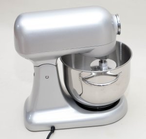 Robot kuchenny Germin Robot kuchenny mikser planetarny BERLINGER Mocny 2500W 5,5L 4 mieszadła 17