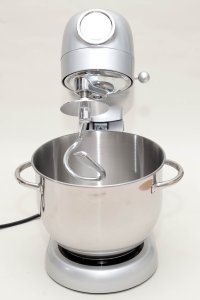 Robot kuchenny Germin Robot kuchenny mikser planetarny BERLINGER Mocny 2500W 5,5L 4 mieszadła 2